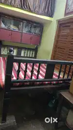 Double bed 4/7 wood bed