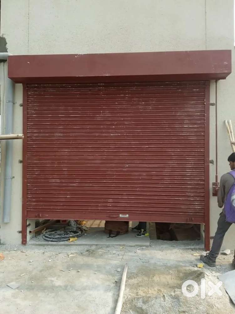 2 shutters available for rent