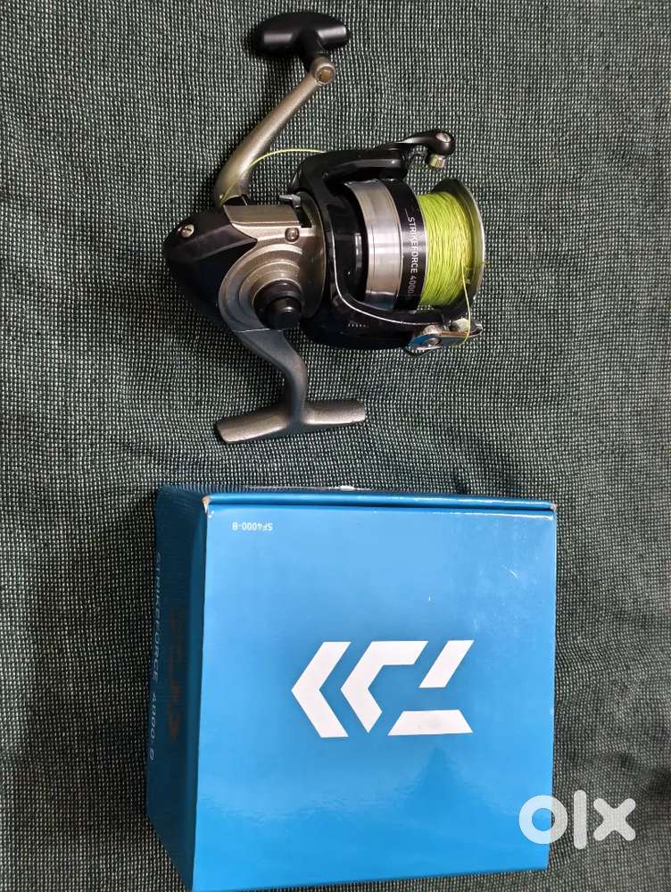 Fishing Reel brand Daiwa and Bravo Fishing line 100m