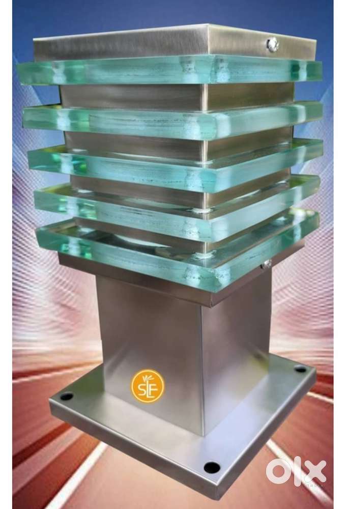 Pillar lamps glass ice cube 1 year used. New type condition big size