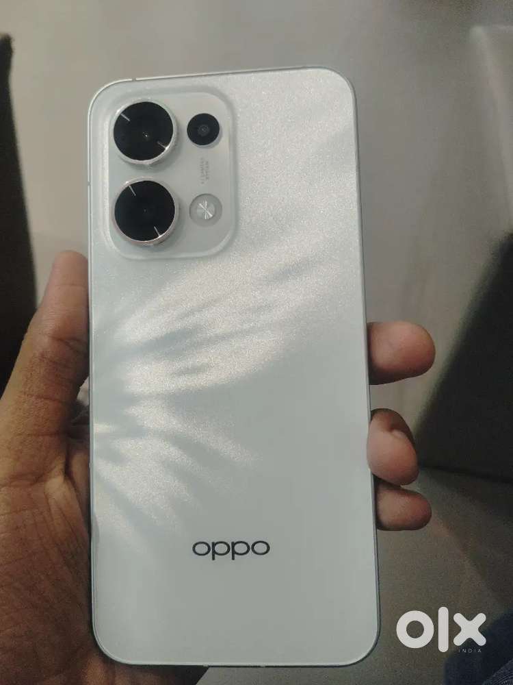 Oppo reno 13