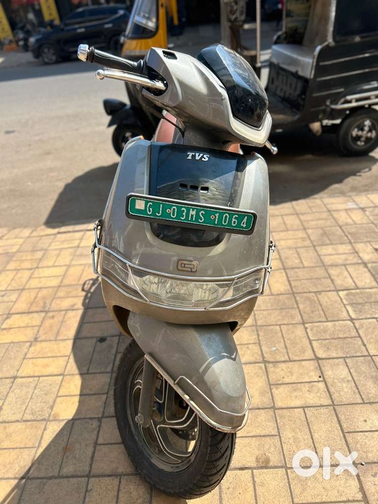 TVS IQUBE, SHOWROOM CONDITION