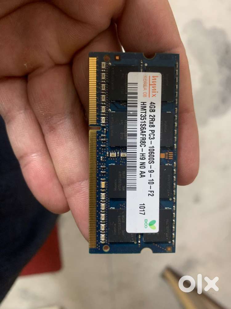 DDR3 Ram 8GB and 4GB sold separately.