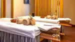 Spa me kam karne ke liye female