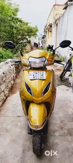 Activa 5g gold colour