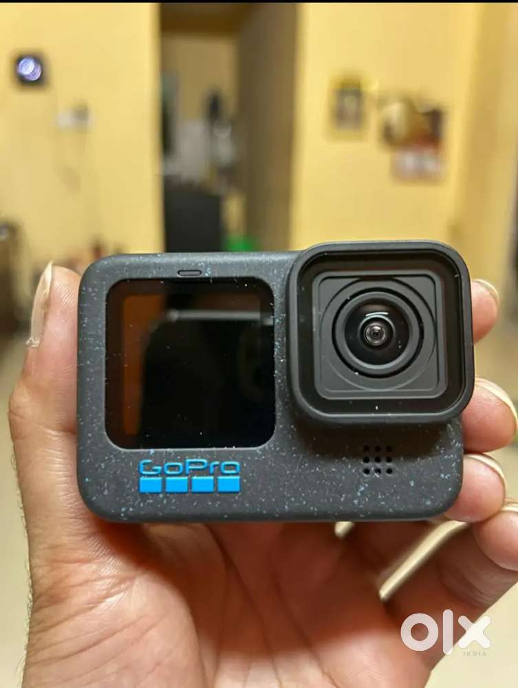 GOPRO HERO 12 WITH MEDIAPOD