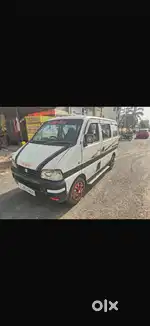 Maruti Suzuki Eeco 2017 Petrol Well Maintained