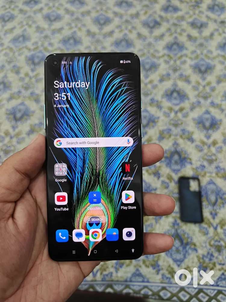 I am selling my oneplus 9 with bill box charger