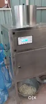 Garlic machine