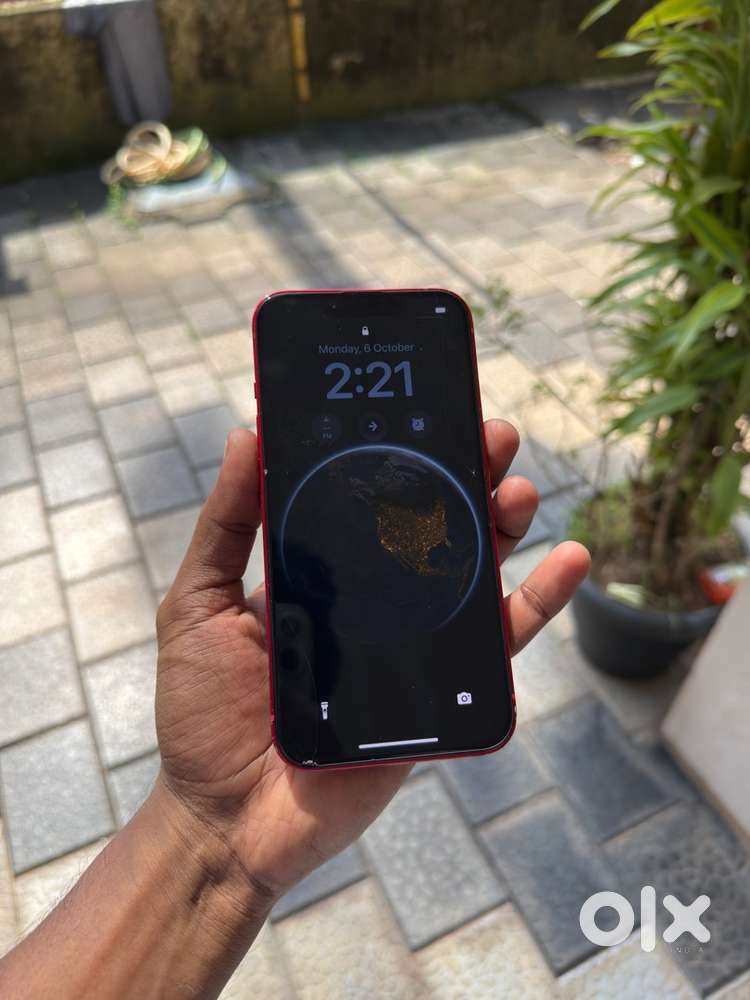 Iphone 13 URGENT SELL