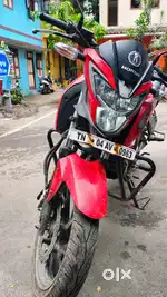 CB 160r Hornet red clr For Sale Slightly Negotiable