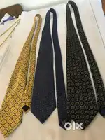 Mens 3 Neck Tie for Shirts.Amazing colours Excellent condition.