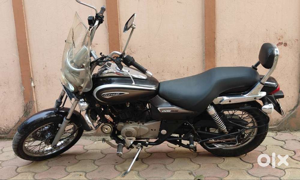 Bajaj Avenger Cruise 220