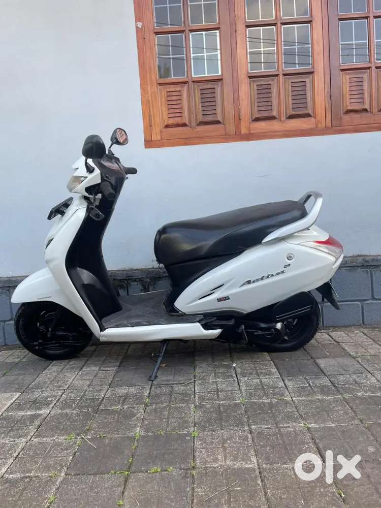 Activa 4g 2016 model
