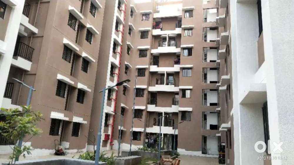 Pherne Fata Nare Lonikand