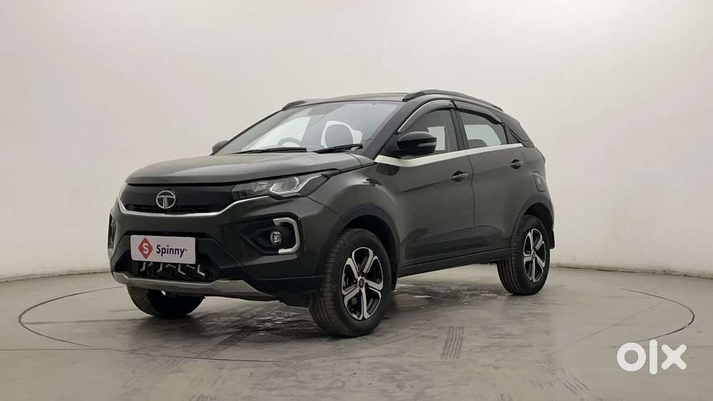 Tata Nexon AMT XZA PLUS, 2023, Petrol