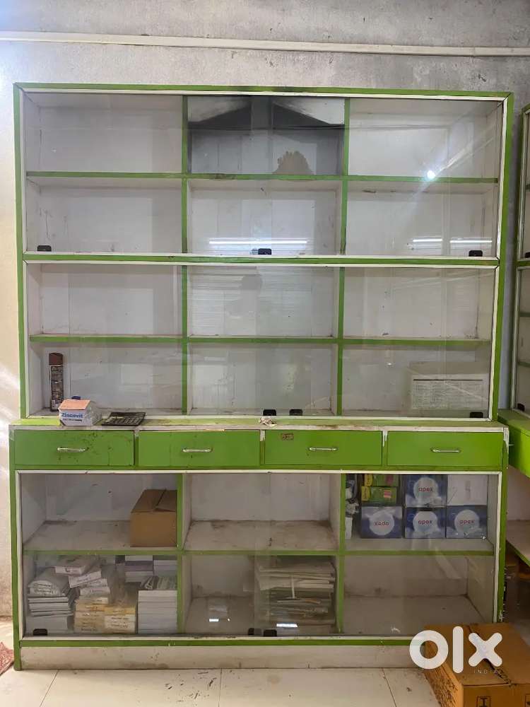 Medical Shop Furniture