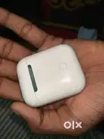 APPLE AIRPODS SECOND GEN