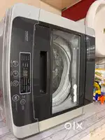 LG top load semi automatic washing machine in best condition