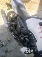 TVs apache RTR 180 new condition bike