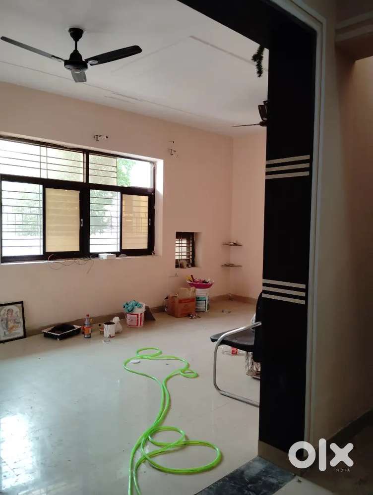 2BHK Room Available For Boys/Girls/family