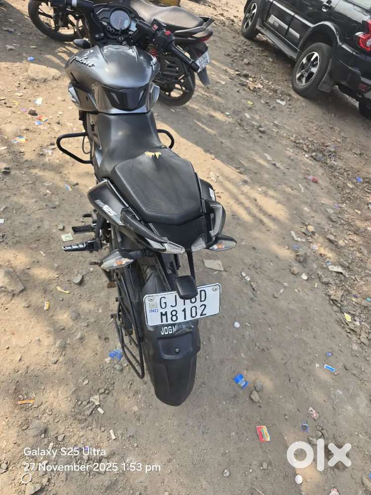 Bajaj Pulser na 125