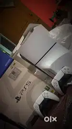 Ps5 with 2 controller