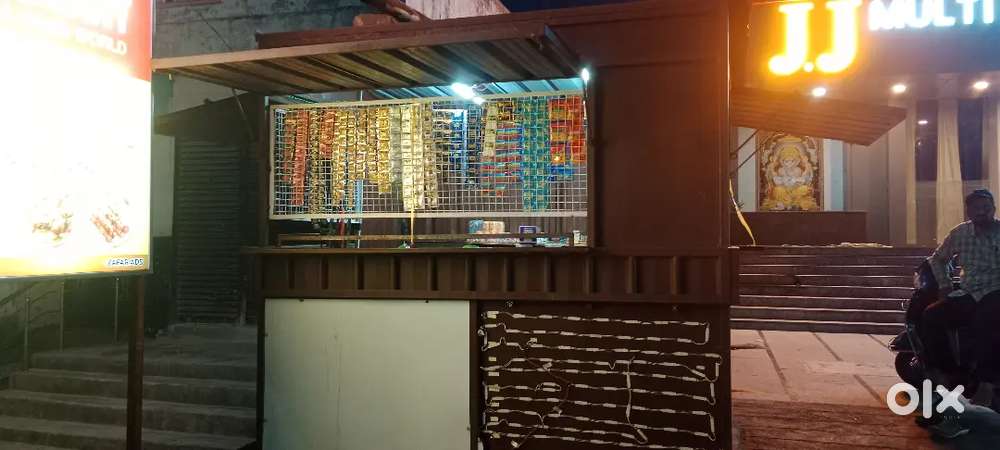 Iron fast food countener box