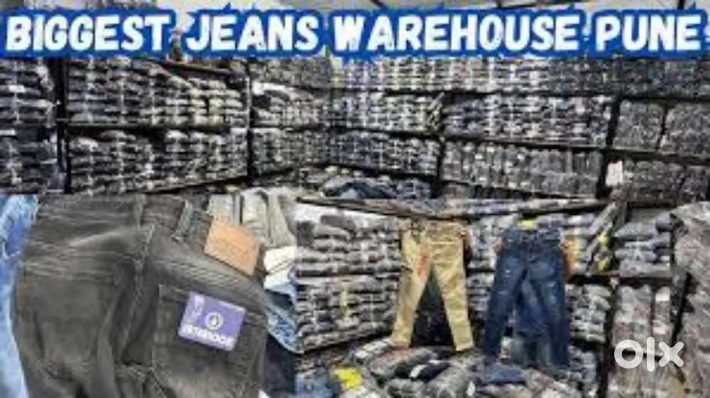 Wanted male/female packing /helping for  uniform company  godown