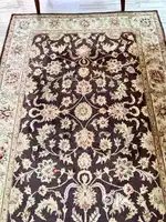 Woolen carpet 11’ x 9’