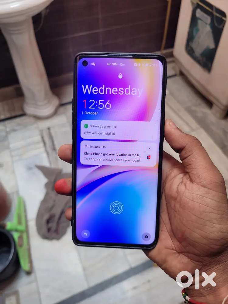 OnePlus 8 5g 8-128 curved display 1year old used like new