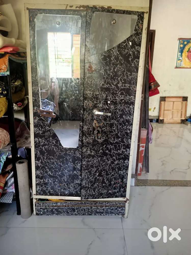 Almari lohe ki