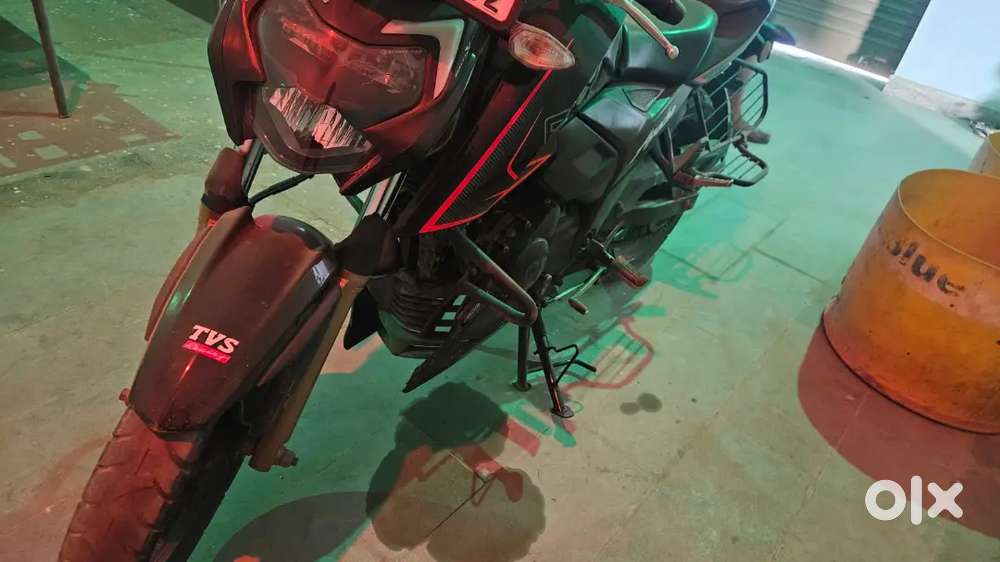 Apache rtr 200 Good condition