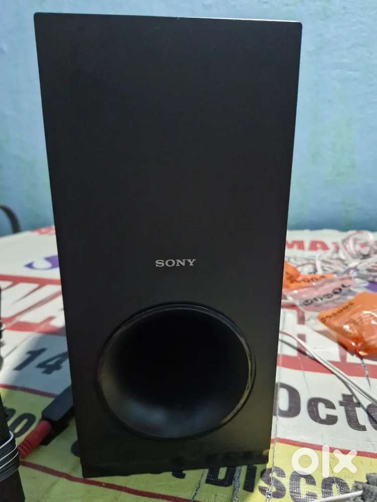 Sony home theatre  with dvd, boofer and 5 speakers  sound urgent sell