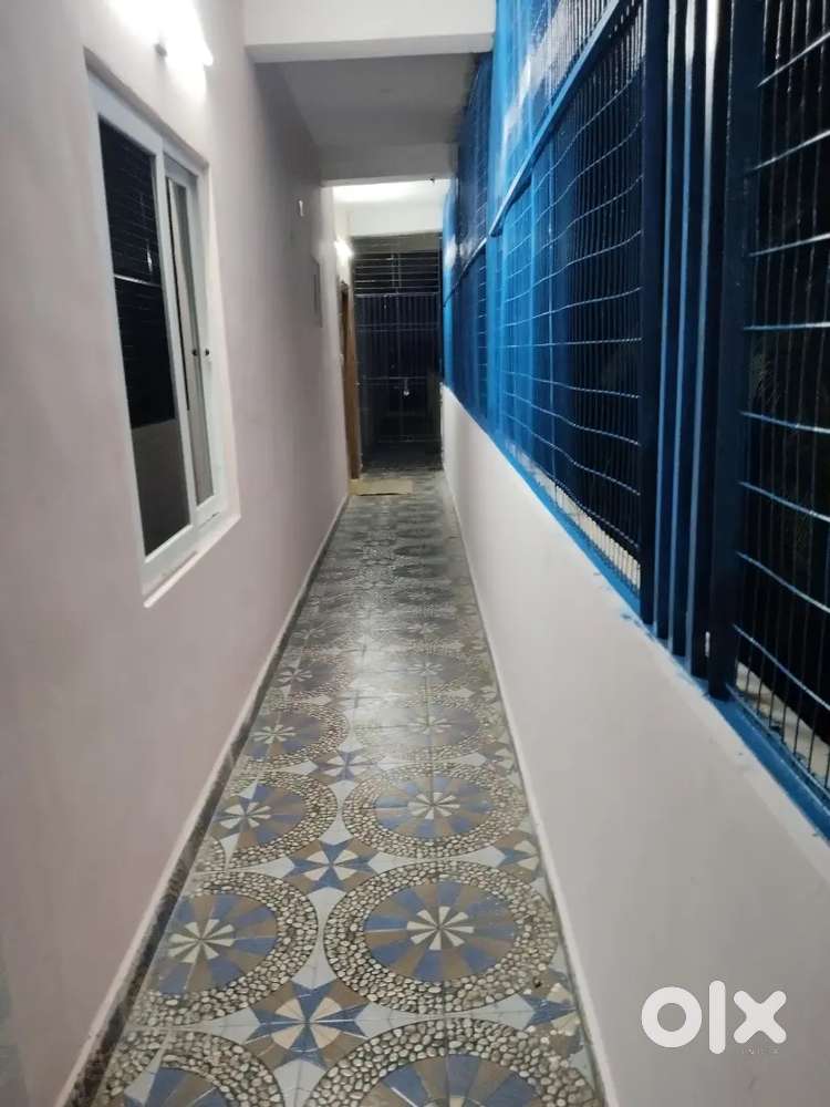 1 BHK for rent only Hindus and strictly for family only