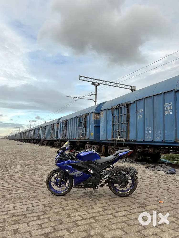 R15v3  2021 model single  hand driving  ungrent sale