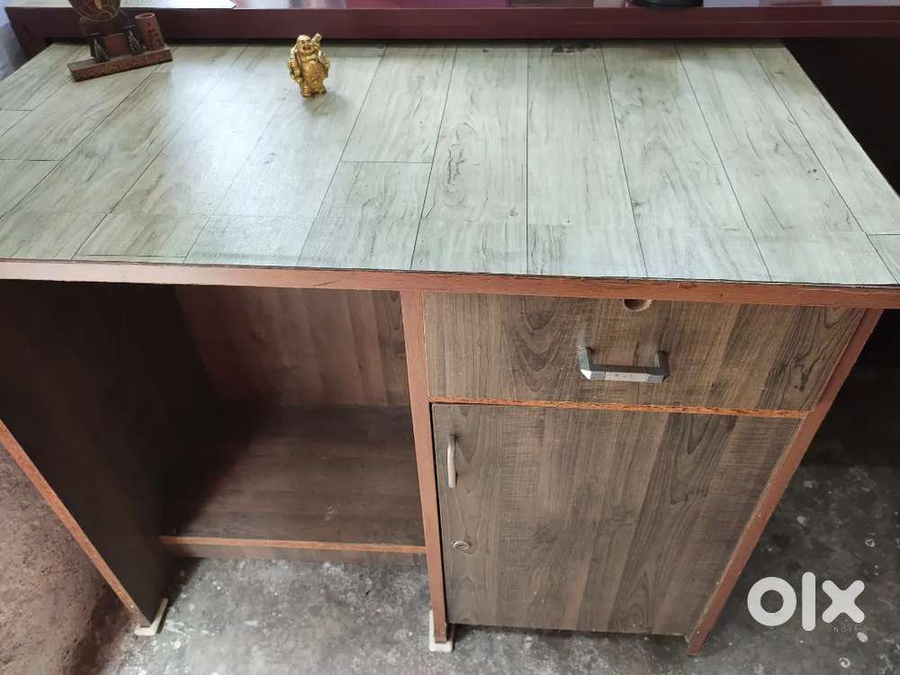 Table in best condition