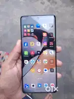 Oneplus 11R 5G 8/128 1 year old bill box hai, charger nahi hai