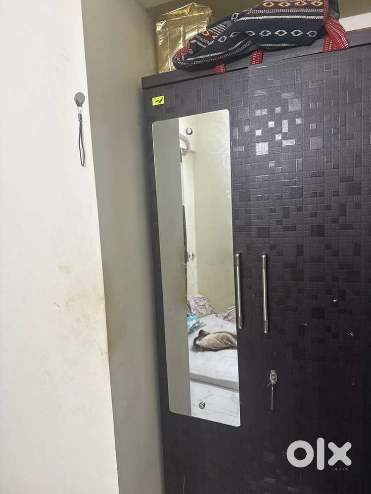 2 door Cupboard
