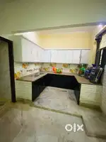 2 bhk 1 washroom brand new condition