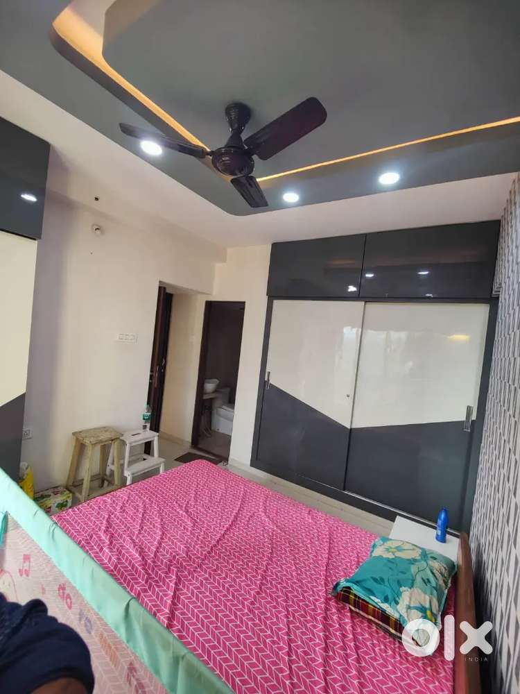 2 bhk flat for rent with car parking