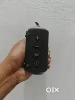 BOAT GRANITE BLUETOOTH SPEAKER