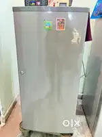 Single door fridge in working condition
