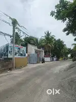 Kazakuttom 2.10 Acer land sale 7 Lakhs Cent use flat and villa project