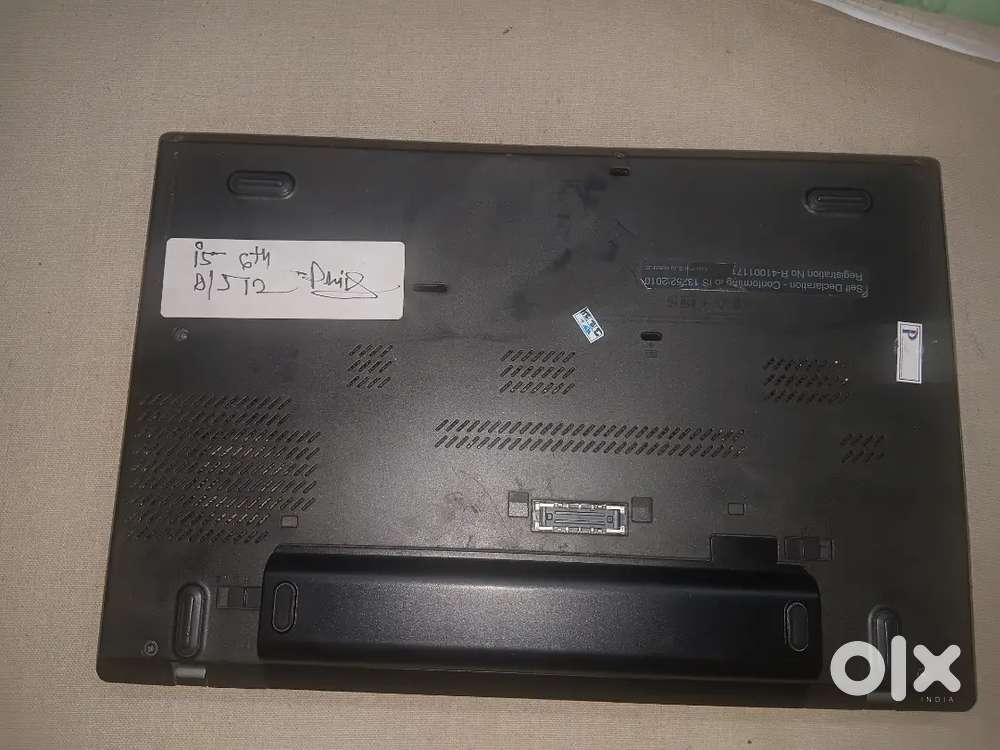 LENOVO LAPTOP 8/512 i5 6th generation