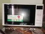 LG MS2042DW Solo 20 liters Microwave Oven