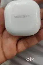 Samsung buds 2
