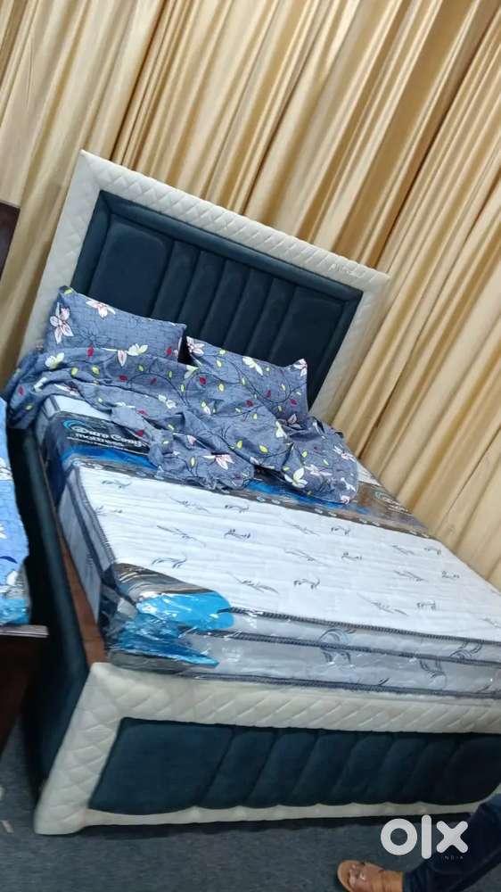 Luxury model full lining bed king size