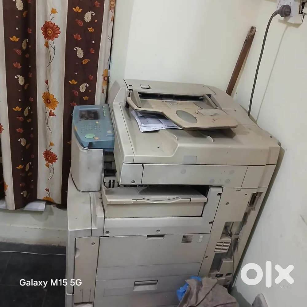 Canon IR 3300 photo copy machine