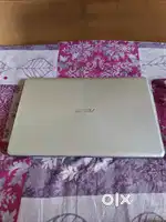 Asus vivobook laptop